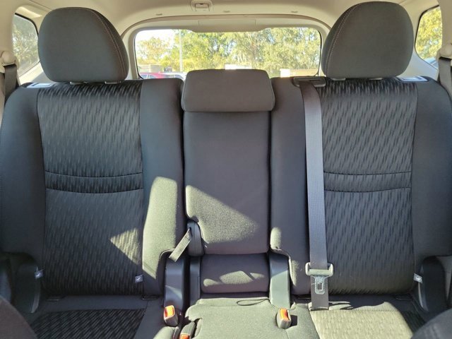 Used 2020 Nissan Rogue S image 5