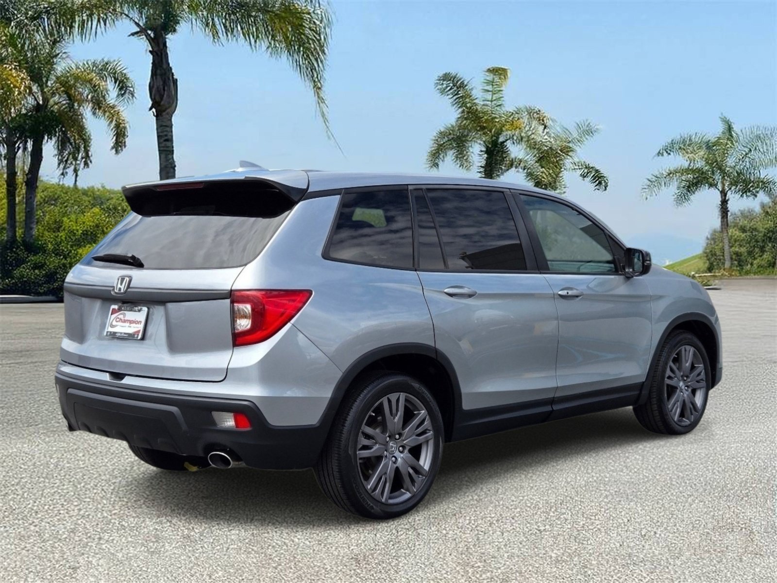 Used 2019 Honda Passport EX-L image 4