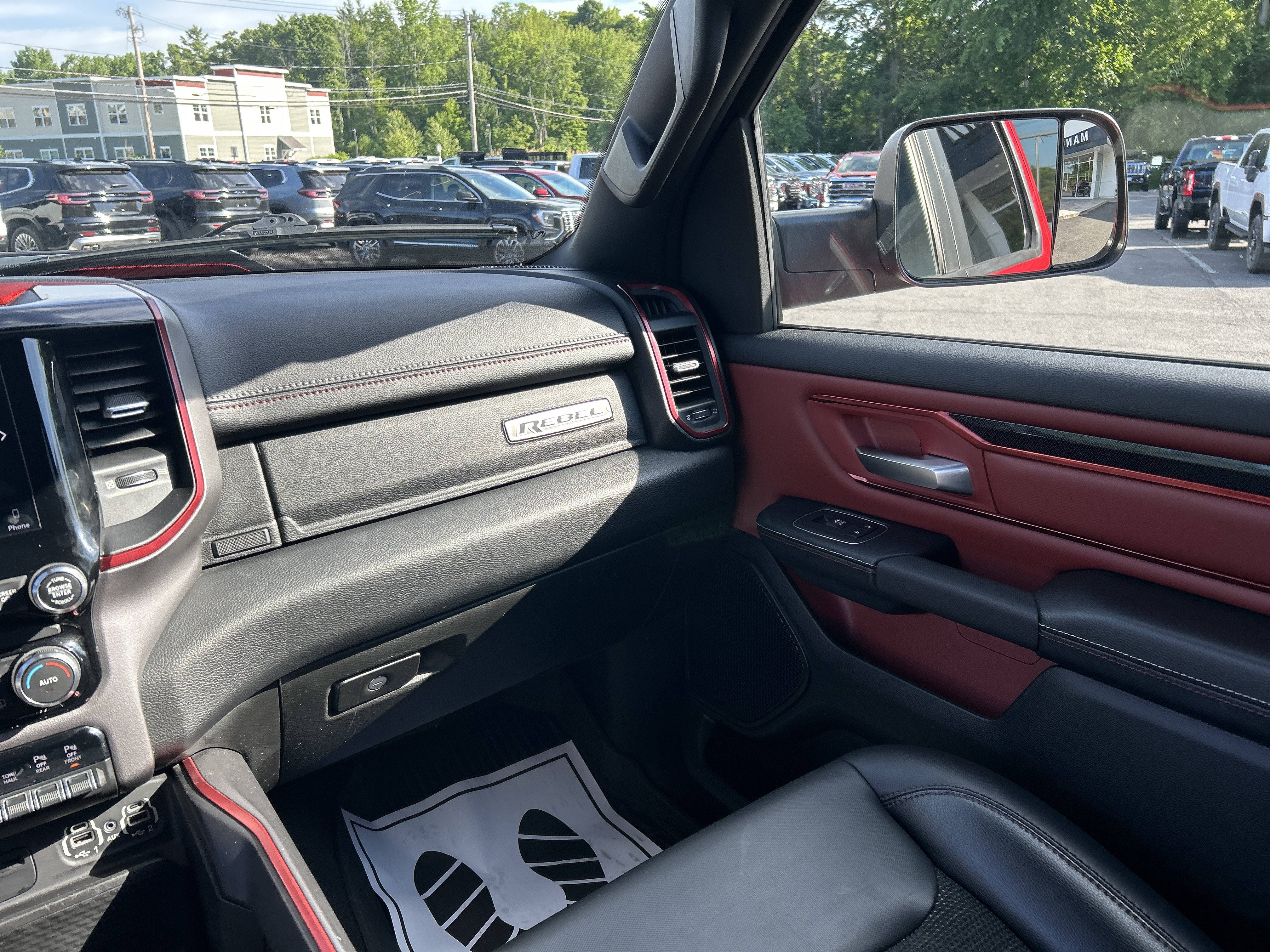 Used 2019 RAM 1500 Rebel w/ Rebel Level 2 Equipment Group AWD/4WD image 32