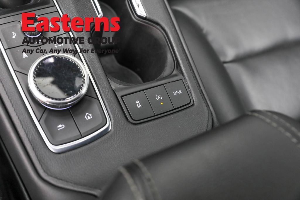 Used 2024 Cadillac XT4 Premium Luxury AWD/4WD image 21