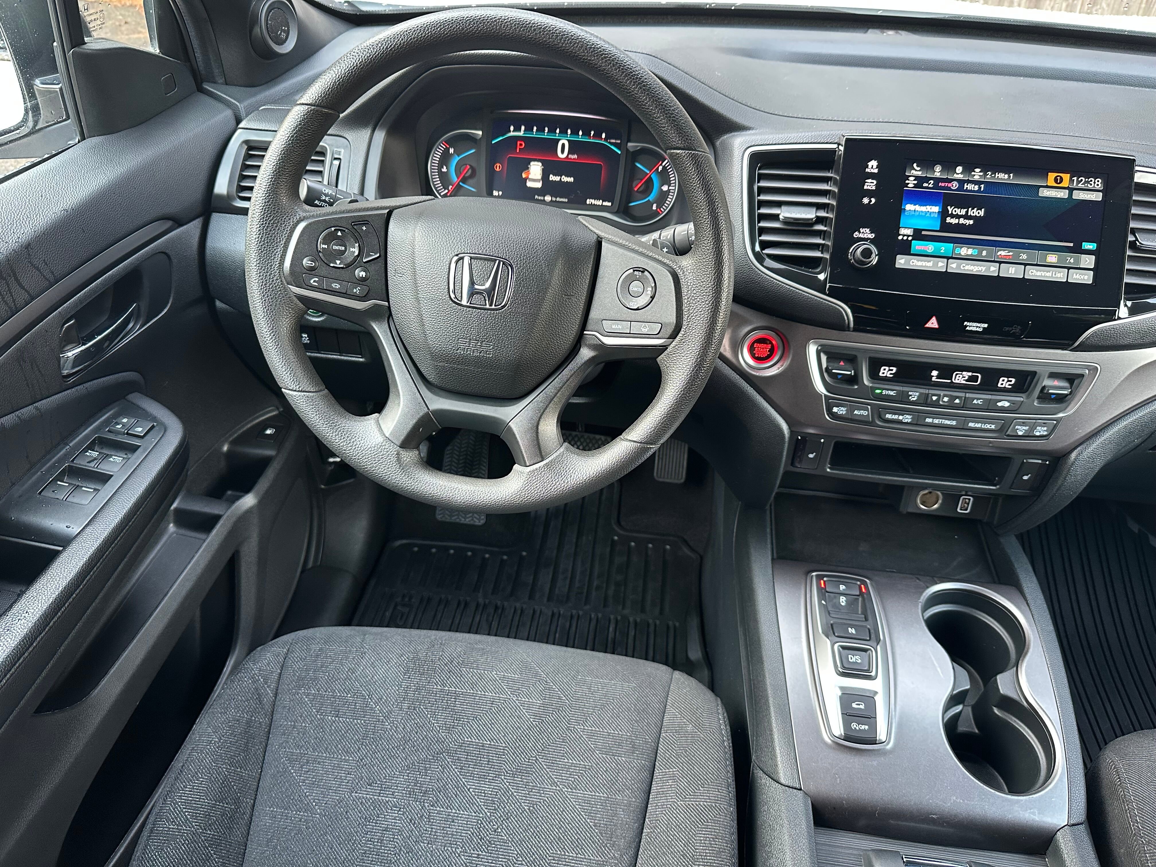 Used 2022 Honda Pilot Sport image 15