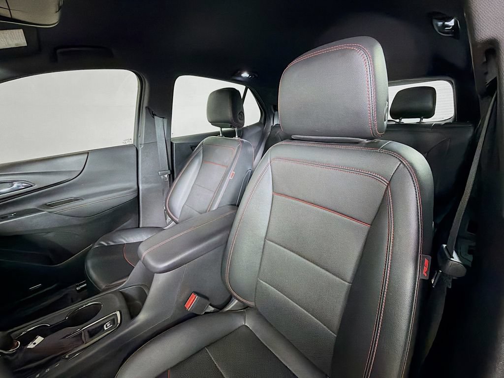 Used 2023 Chevrolet Equinox RS w/ RS Leather Package AWD/4WD image 12
