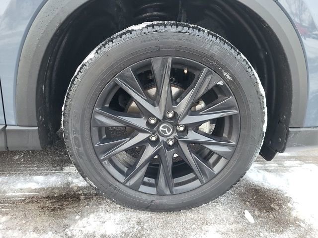 Used 2025 MAZDA CX-5 Carbon Edition image 15