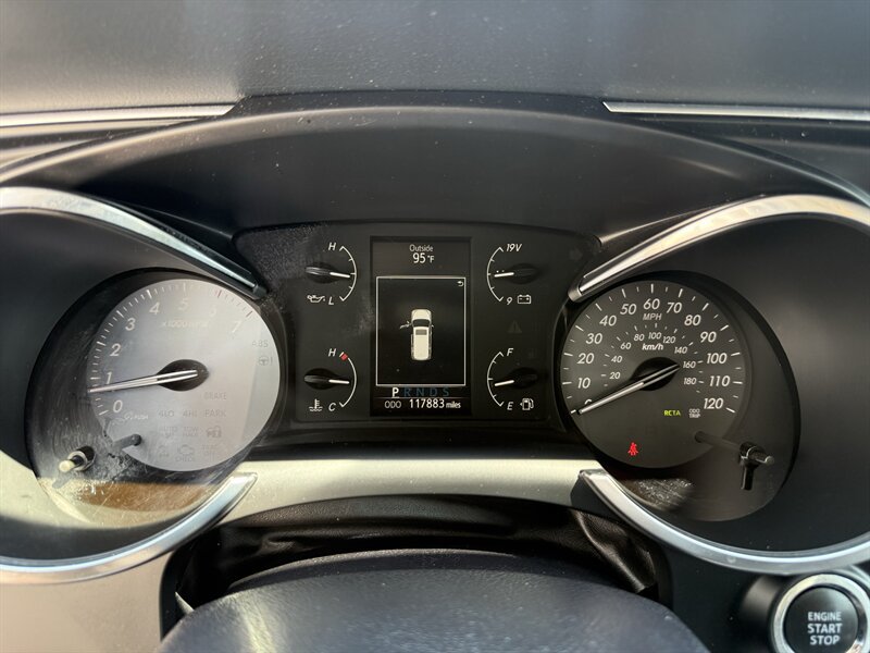Used 2021 Toyota Sequoia Limited AWD/4WD image 16