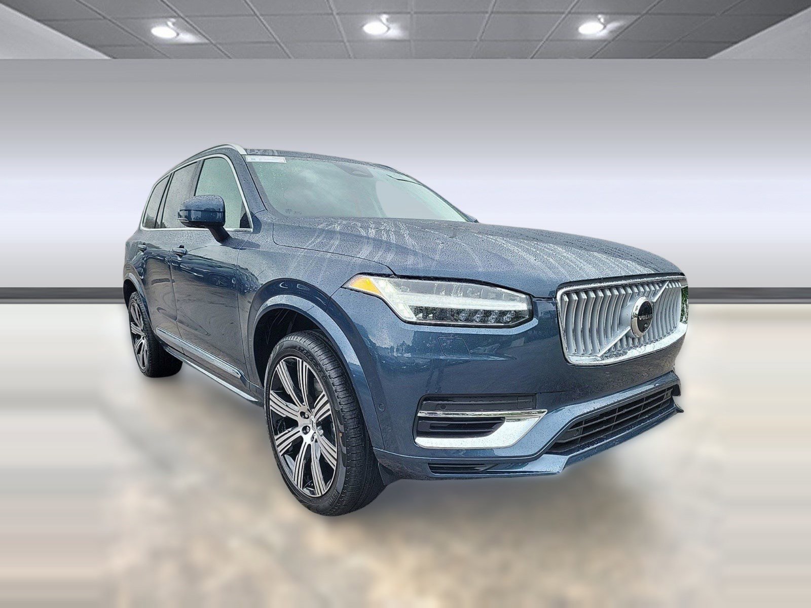 New 2024 Volvo XC90 T8 Ultimate w/ Protection Package Premier image 6
