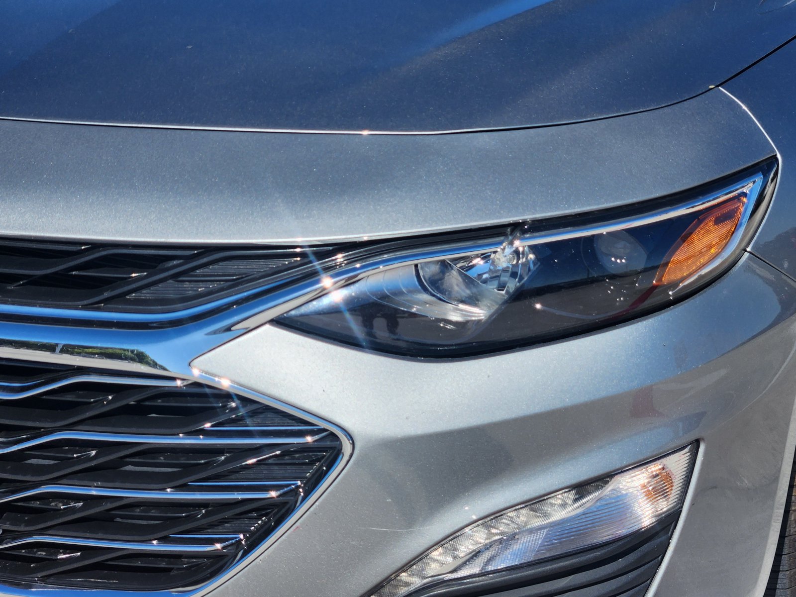 Used 2025 Chevrolet Malibu LT FWD image 9