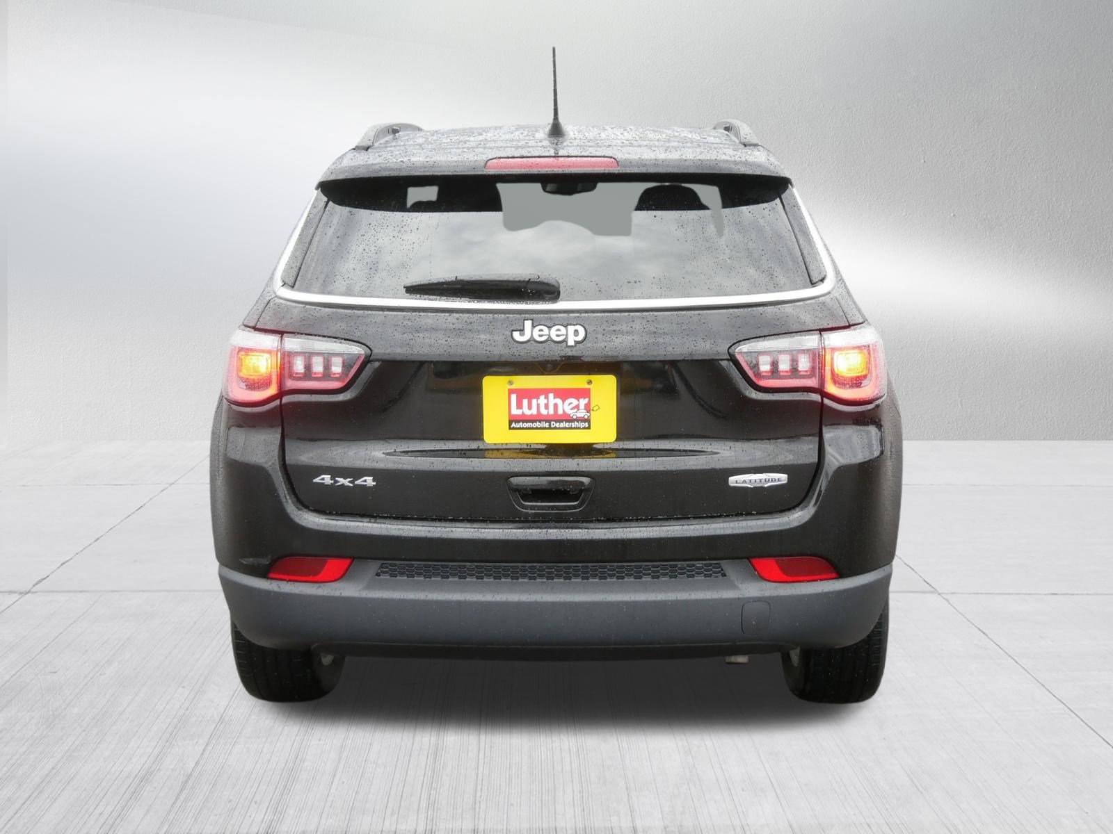 Used 2020 Jeep Compass Latitude w/ Cold Weather Group image 6