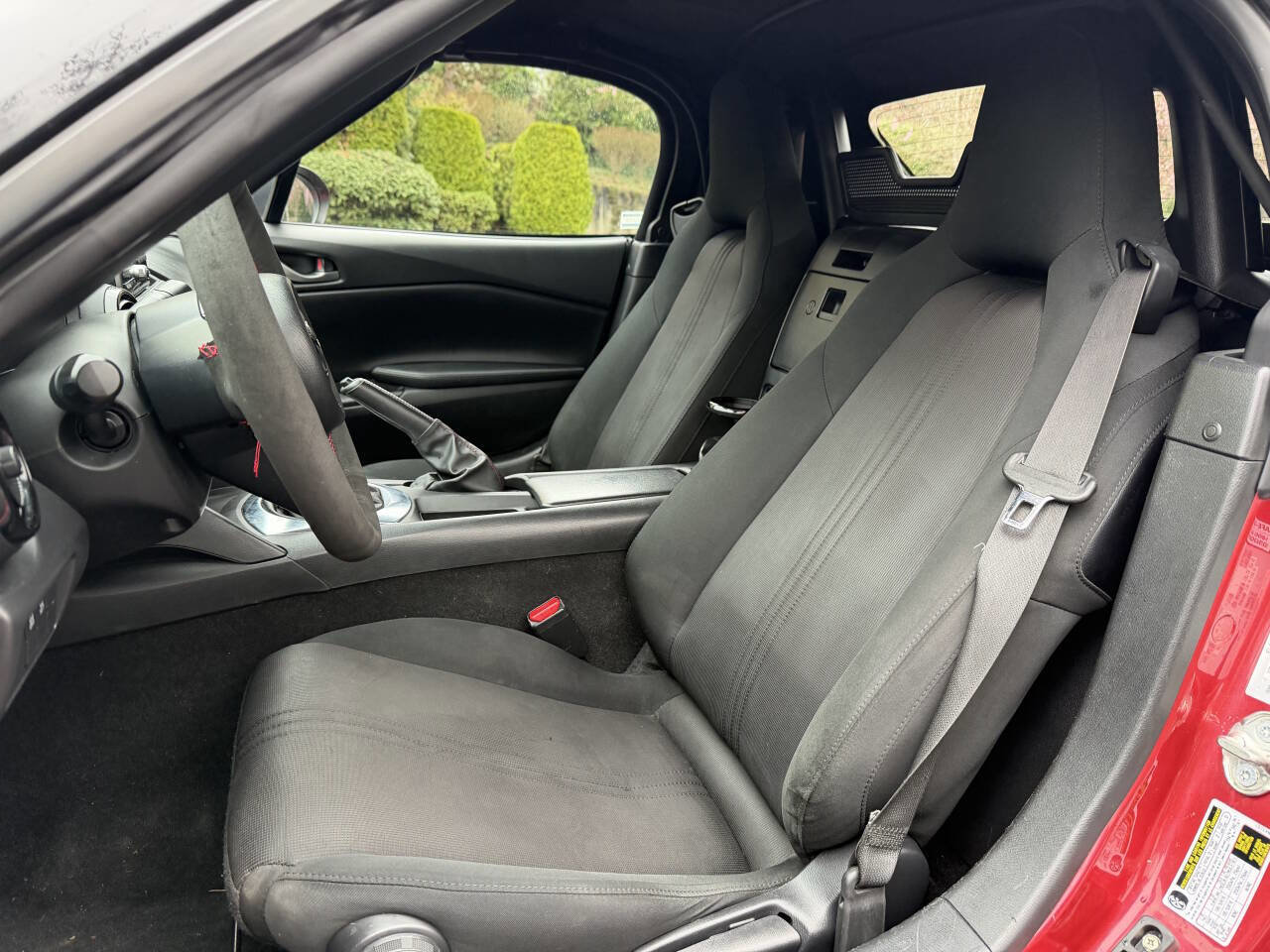 Used 2017 MAZDA MX-5 Miata Sport image 9