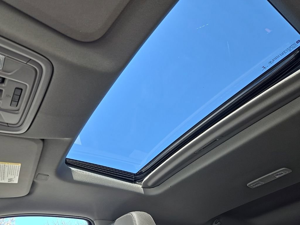 Used 2021 GMC Sierra 1500 Denali w/ Driver Alert Package II image 44