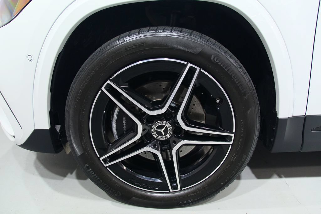 Certified 2024 Mercedes-Benz GLA 250 4MATIC image 19
