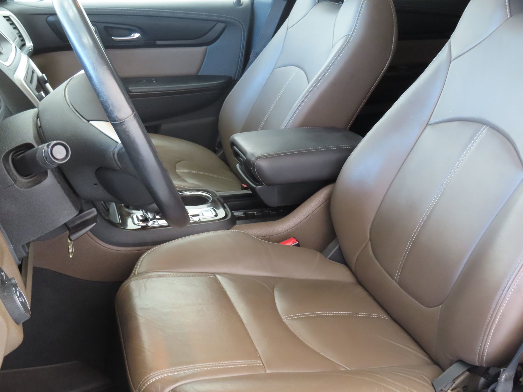 Used 2017 GMC Acadia Limited SLT FWD image 11