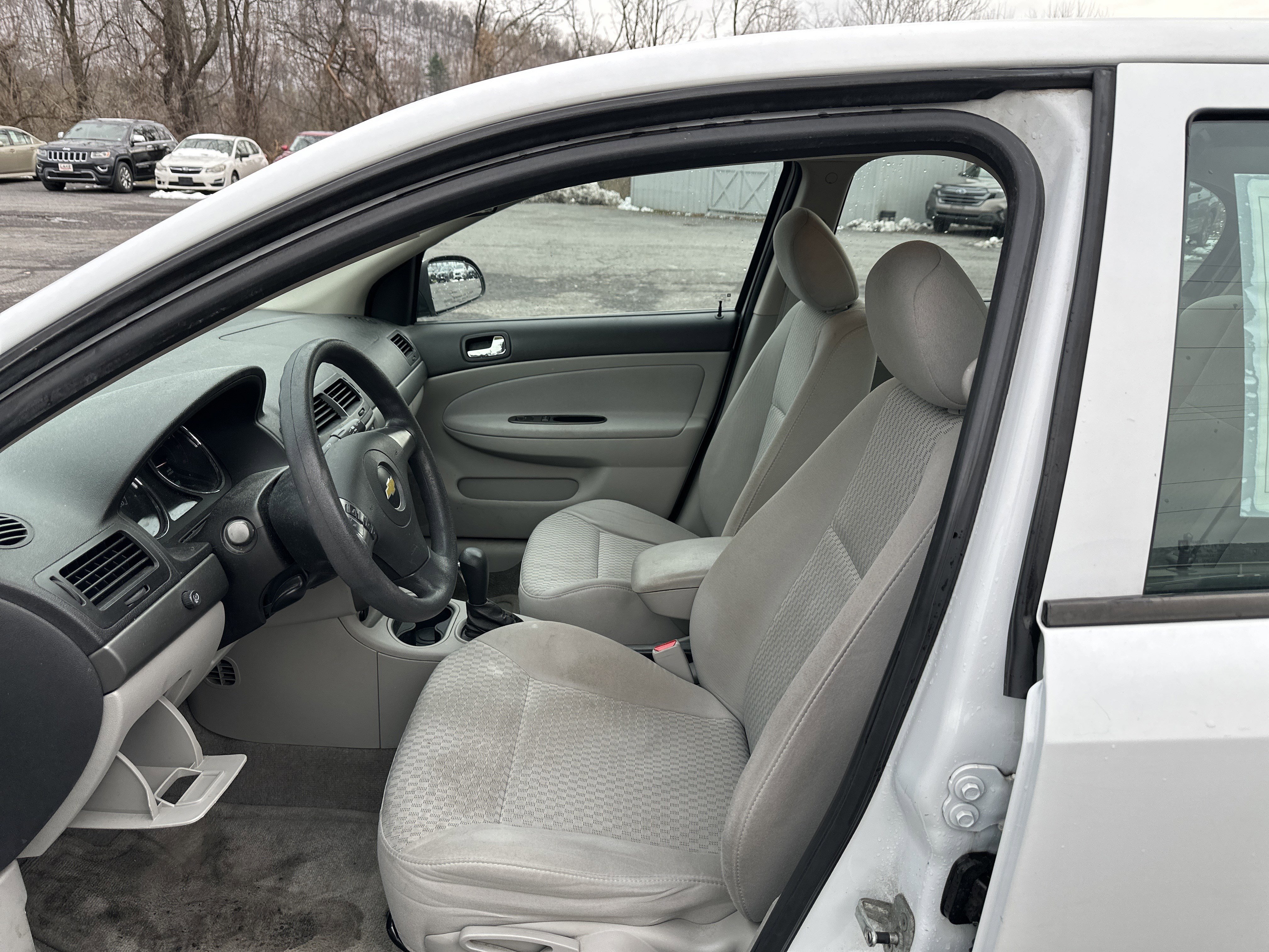 Used 2009 Chevrolet Cobalt LT w/ Preferred Equipment Group image 12