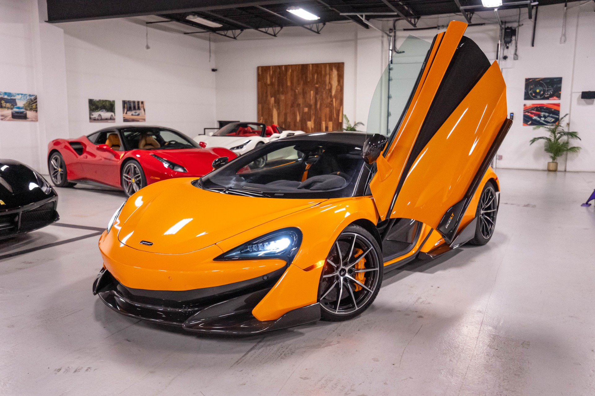 Used 2019 McLaren 600LT RWD image 51