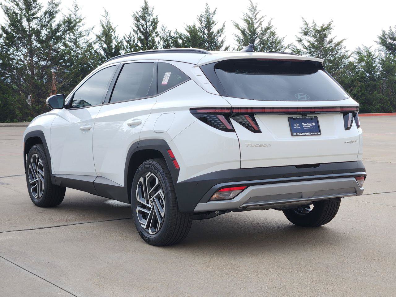 New 2026 Hyundai Tucson Limited AWD/4WD image 3