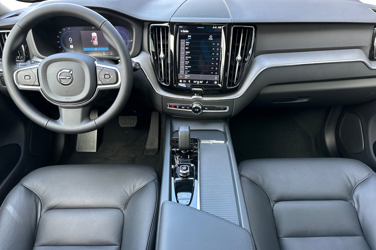 New 2025 Volvo XC60 T8 Core w/ Protection Package Premier AWD/4WD image 14