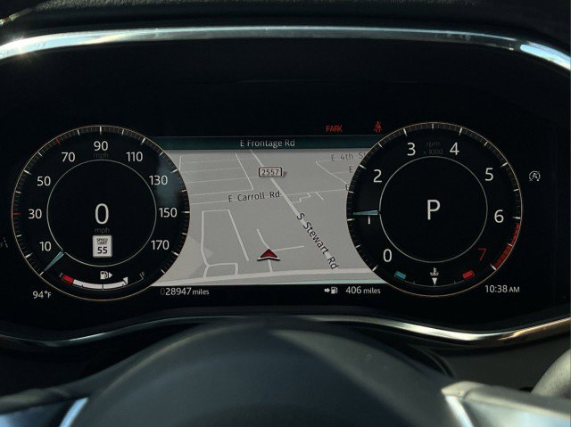 Used 2025 Jaguar F-PACE R-Dynamic S image 32