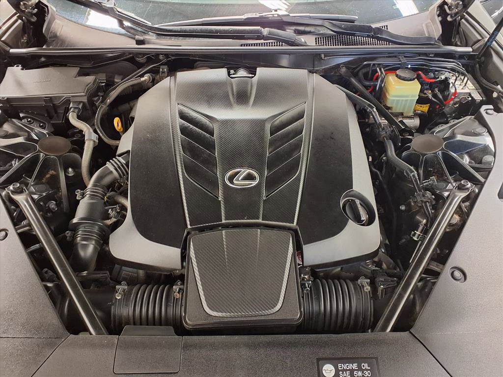 Used 2018 Lexus LC 500 Coupe image 30