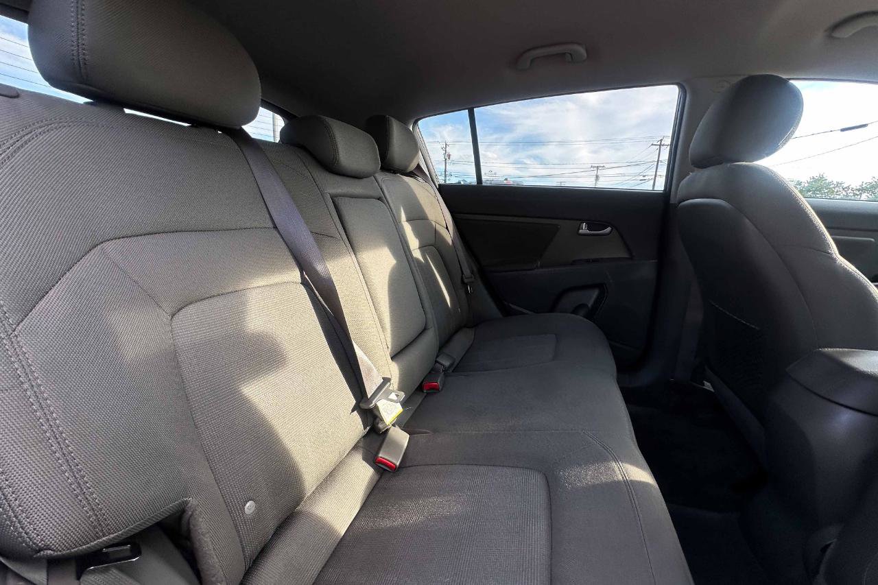 Used 2013 Kia Sportage LX AWD/4WD image 22