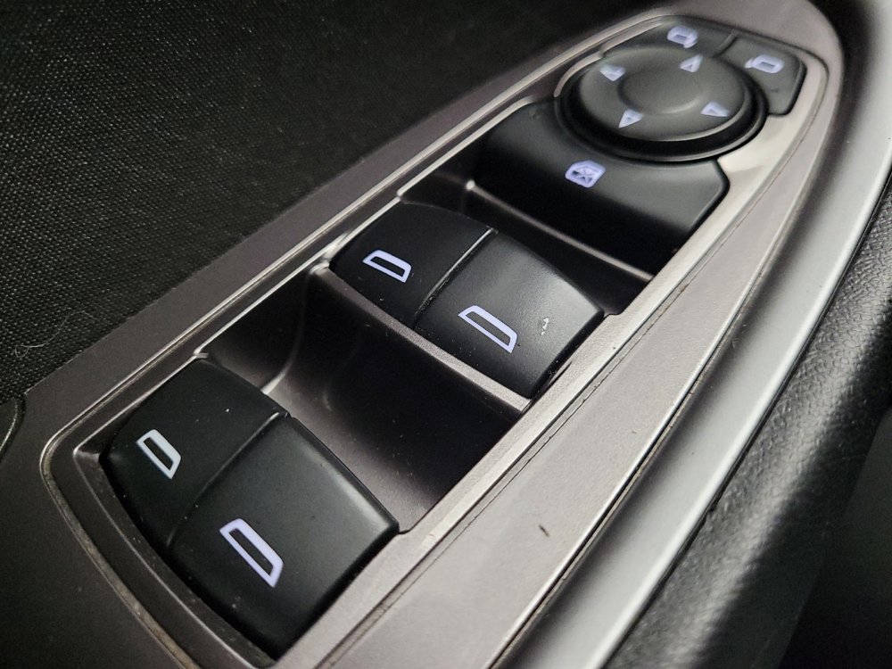 Used 2021 Chevrolet Malibu RS FWD image 27