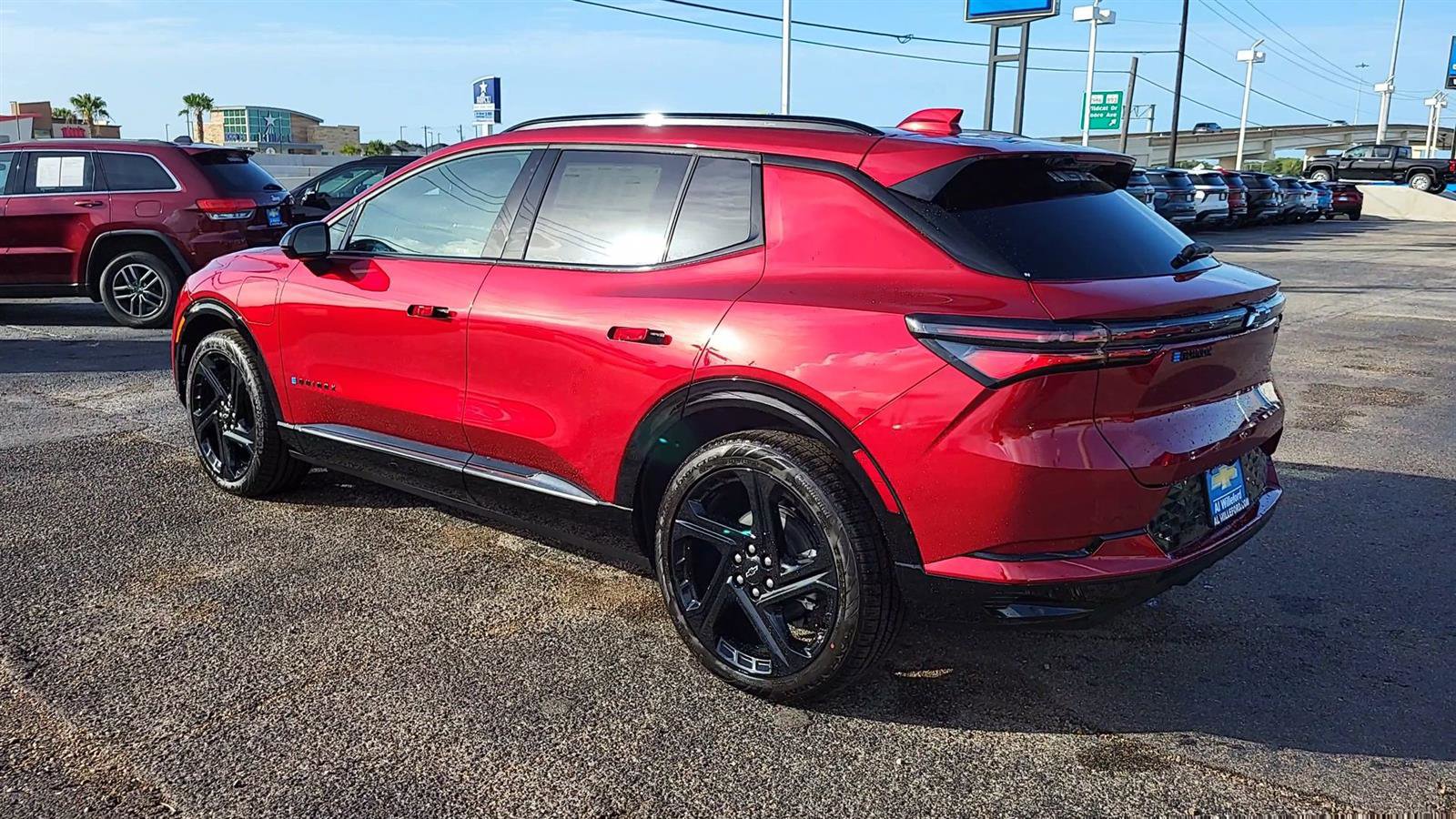 New 2025 Chevrolet Equinox EV RS image 6