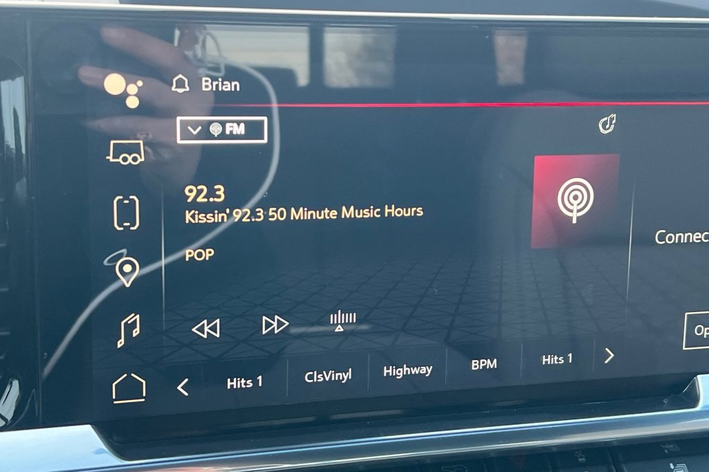 Used 2026 GMC Sierra 3500 SLT w/ SLT Premium Package image 14