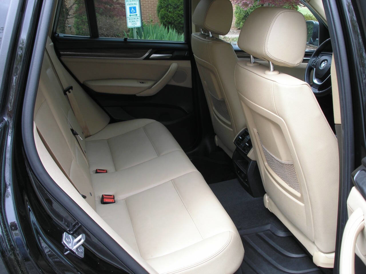 Used 2017 BMW X3 xDrive28i AWD/4WD image 7