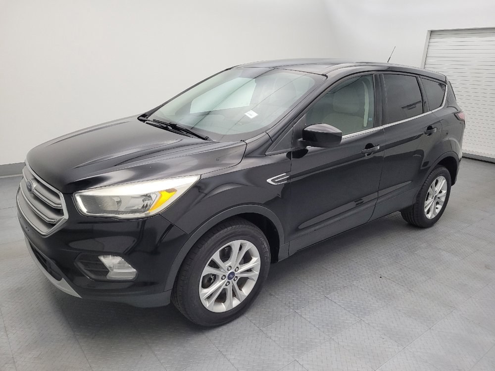 Used 2017 Ford Escape SE AWD/4WD image 2