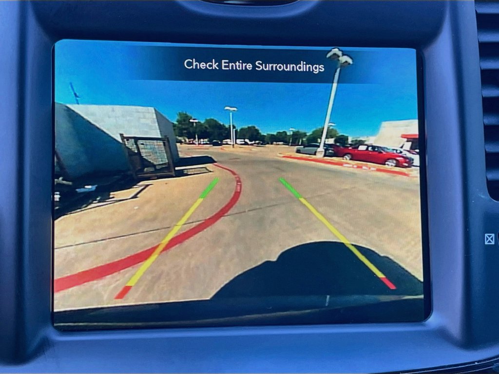 Used 2023 Chrysler 300 S w/ Comfort Group RWD image 14