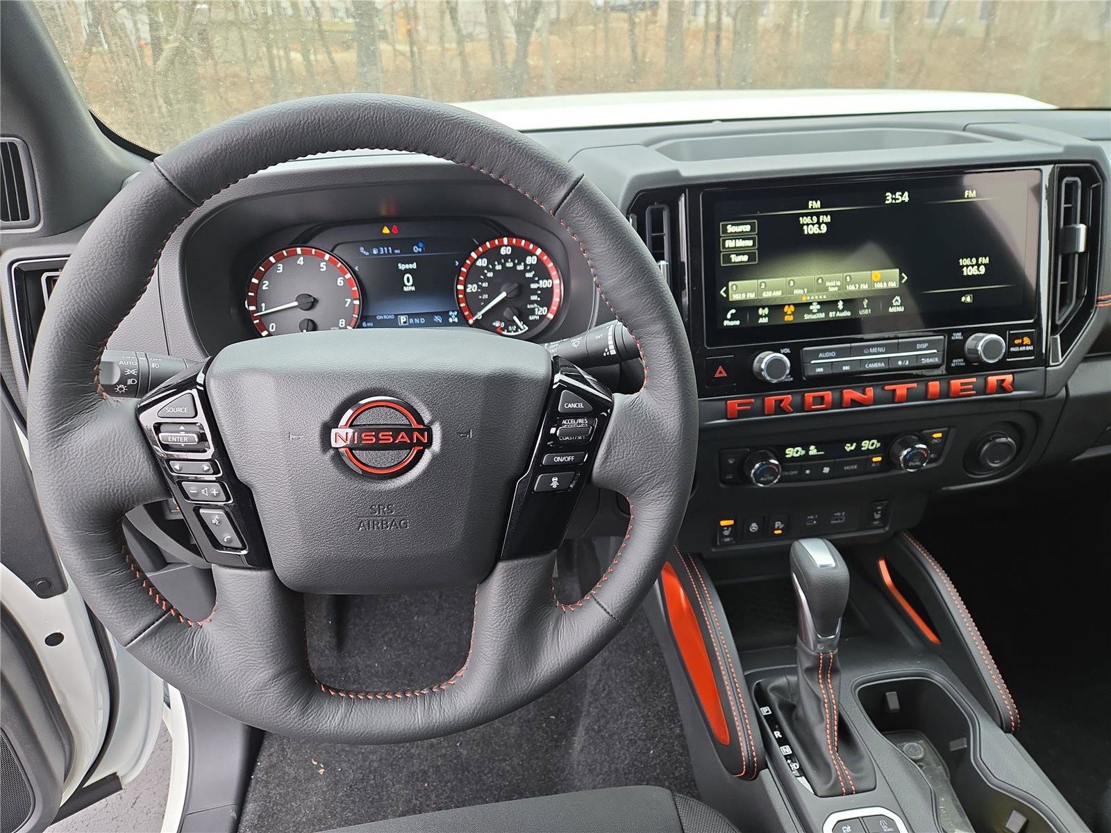 New 2026 Nissan Frontier PRO-4X w/ Pro-4x Convenience Package AWD/4WD image 11