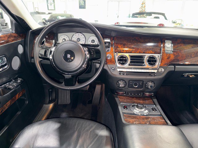 Used 2010 Rolls-Royce Ghost RWD image 63