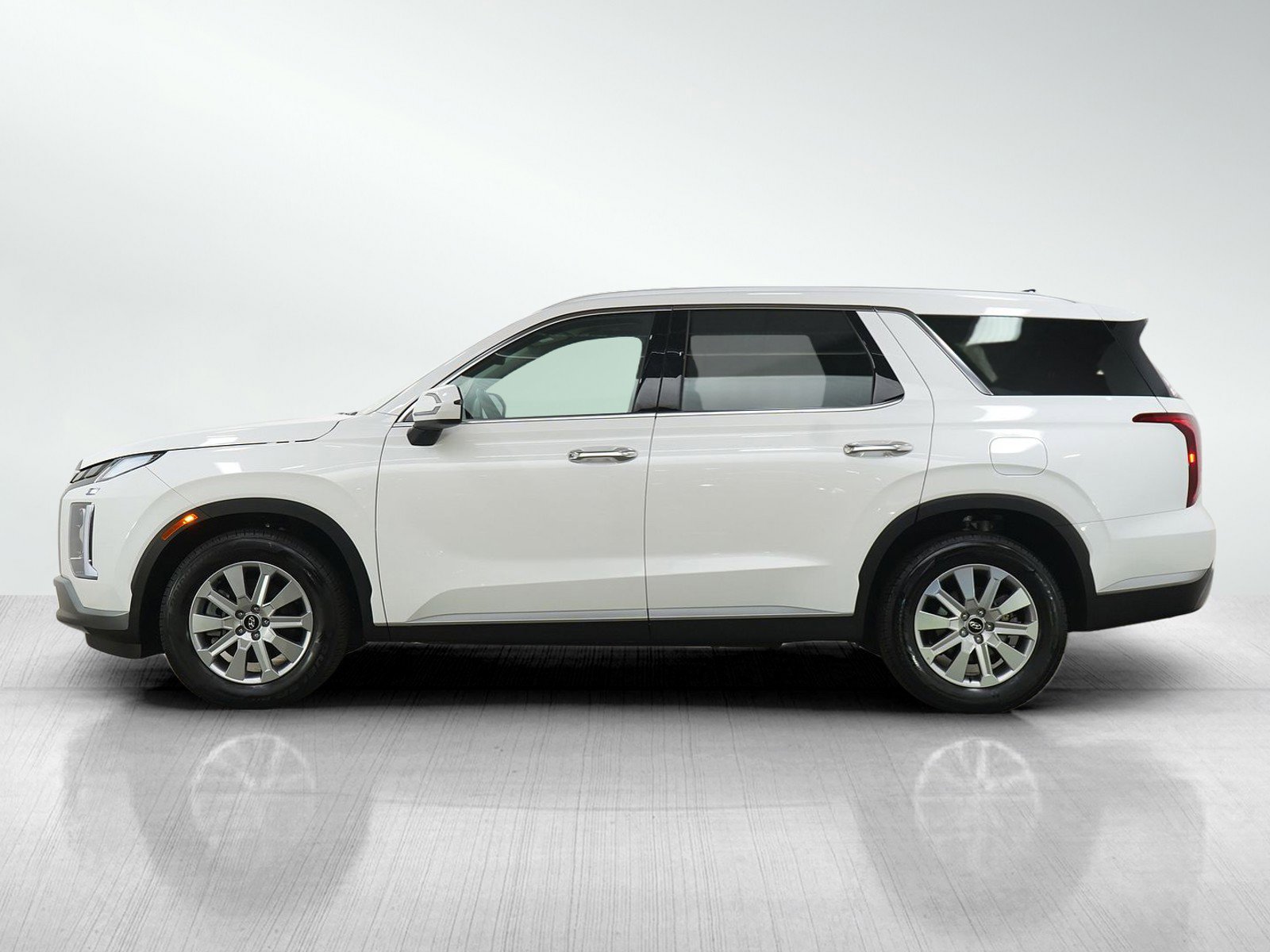 Used 2025 Hyundai Palisade SEL AWD/4WD image 2
