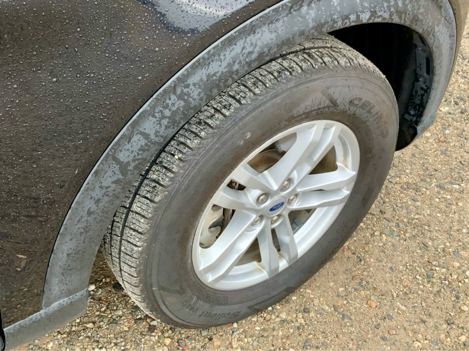 Used 2023 Ford Explorer XLT w/ Equipment Group 202A image 18