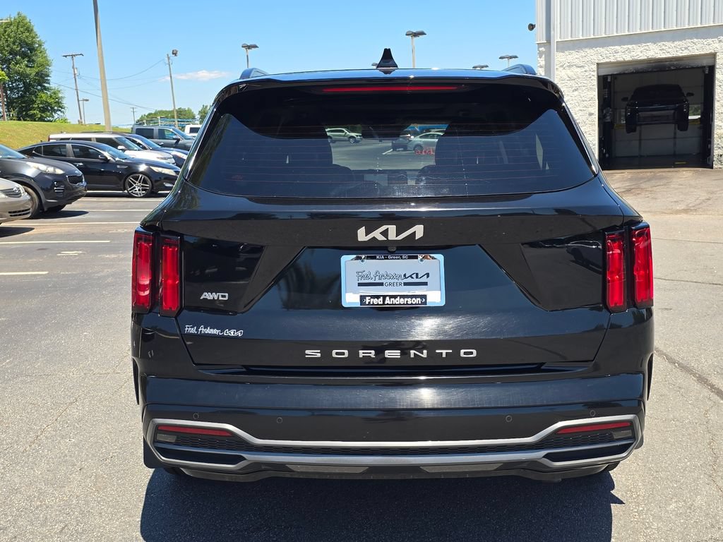 Used 2022 Kia Sorento SX AWD/4WD image 4