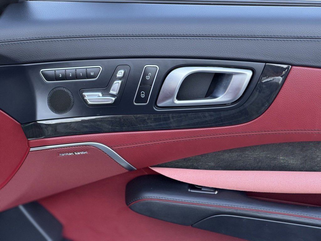 Used 2019 Mercedes-Benz SL 450 w/ Premium Package image 34