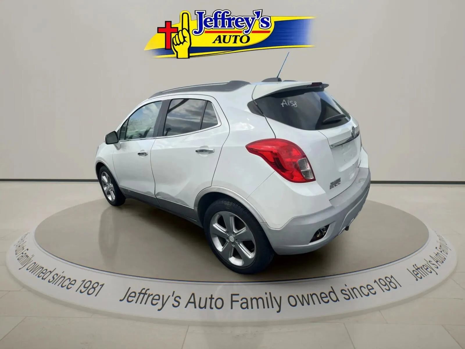 Used 2015 Buick Encore Convenience FWD image 2