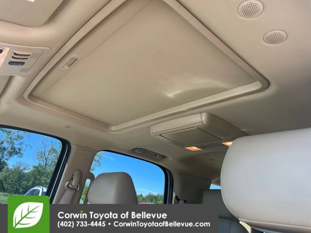 Used 2013 GMC Yukon Denali AWD/4WD image 40