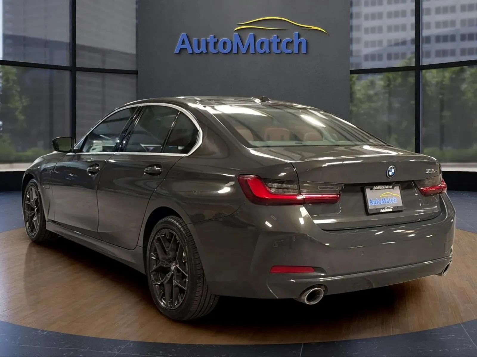 Used 2024 BMW 330e w/ Convenience Package RWD image 9