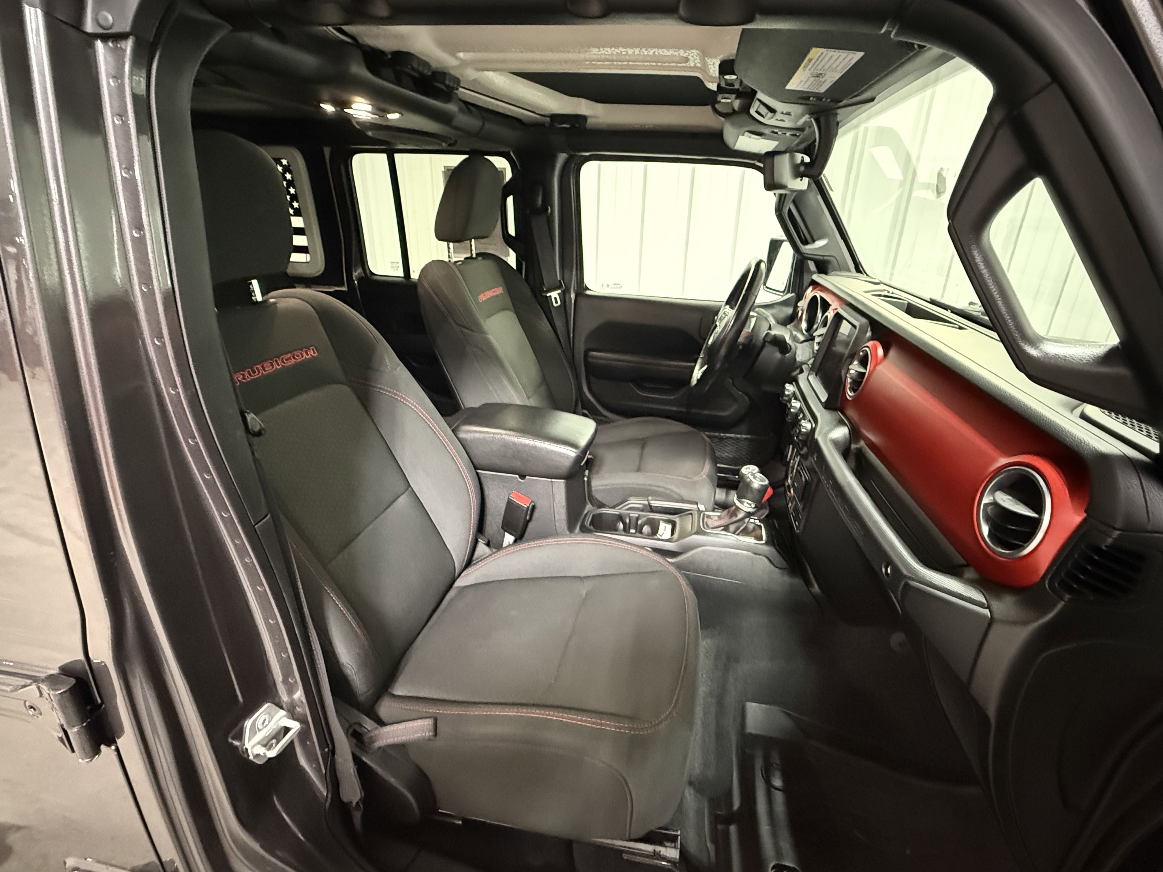 Used 2021 Jeep Wrangler Unlimited Rubicon AWD/4WD image 11