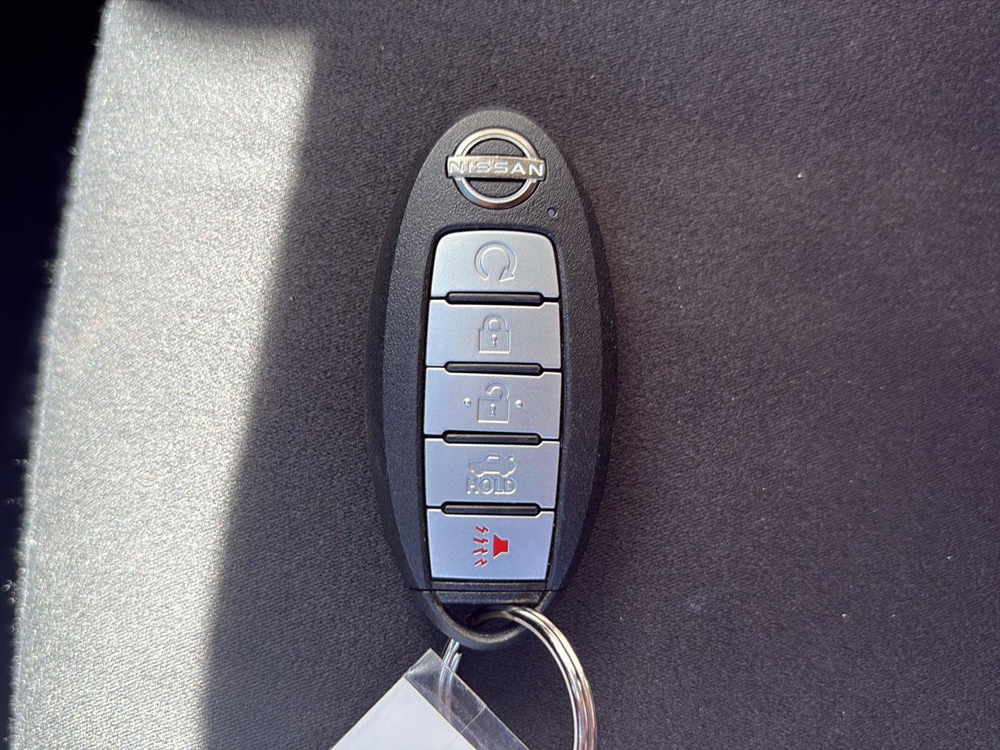 Used 2025 Nissan Altima 2.5 SV FWD image 34