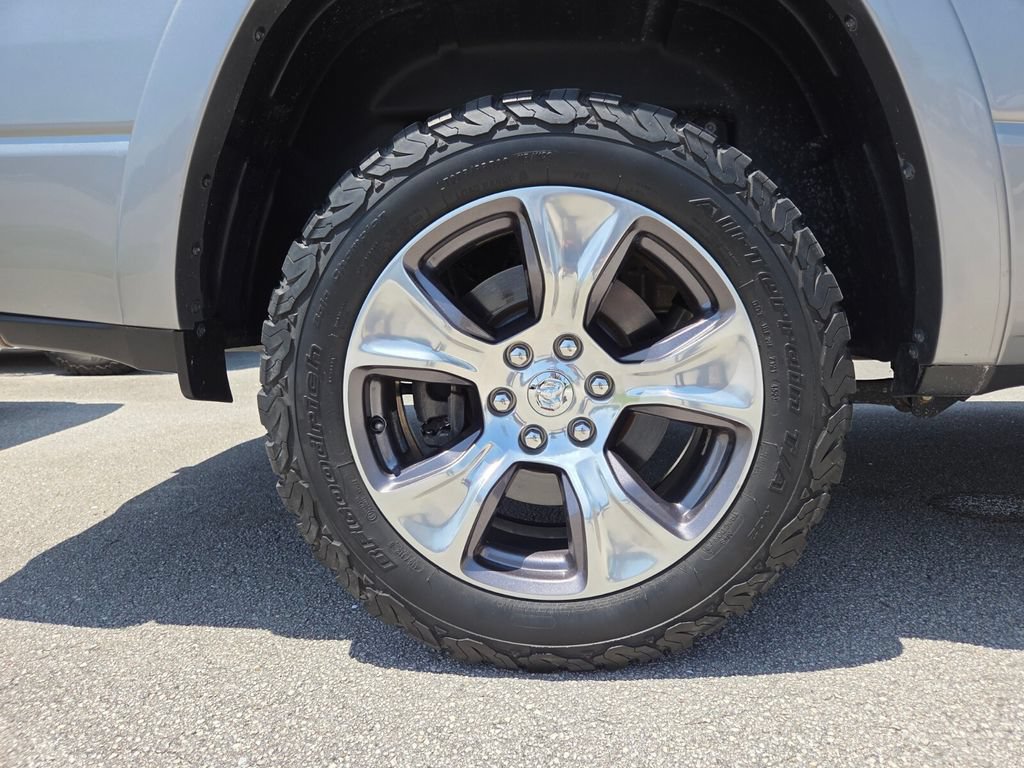 Used 2021 RAM 1500 Laramie AWD/4WD image 15