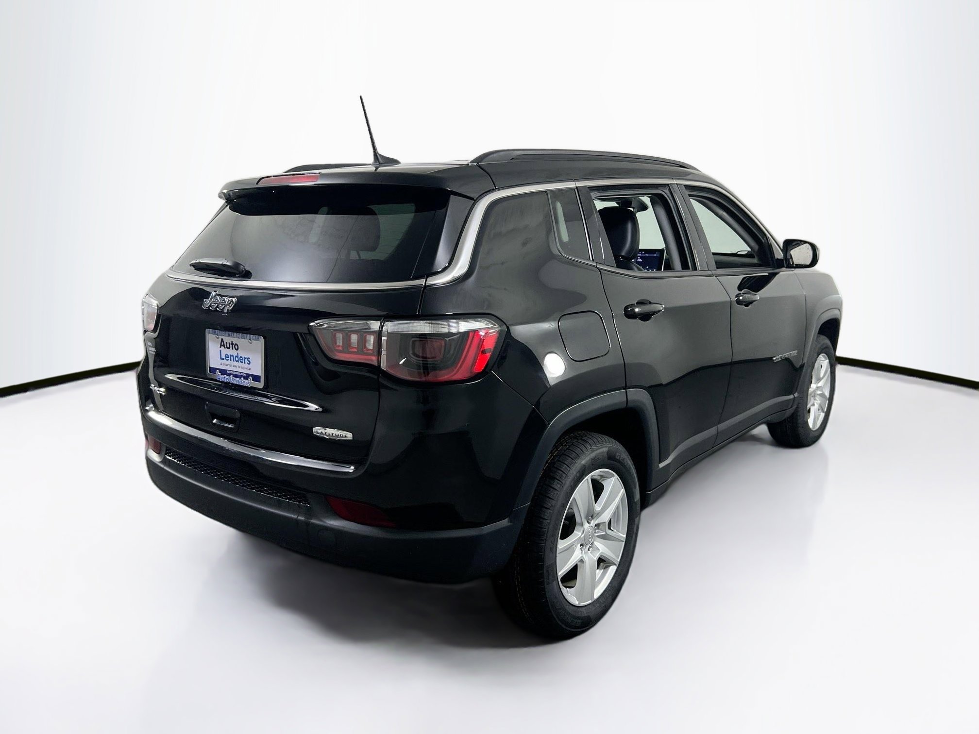 Used 2022 Jeep Compass Latitude w/ Convenience Group image 5