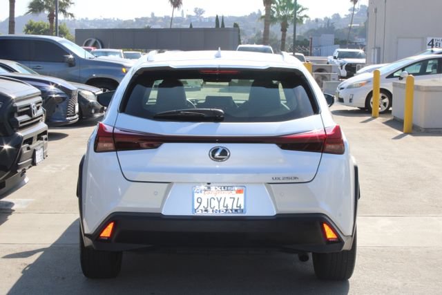 Certified 2024 Lexus UX 250h FWD image 20
