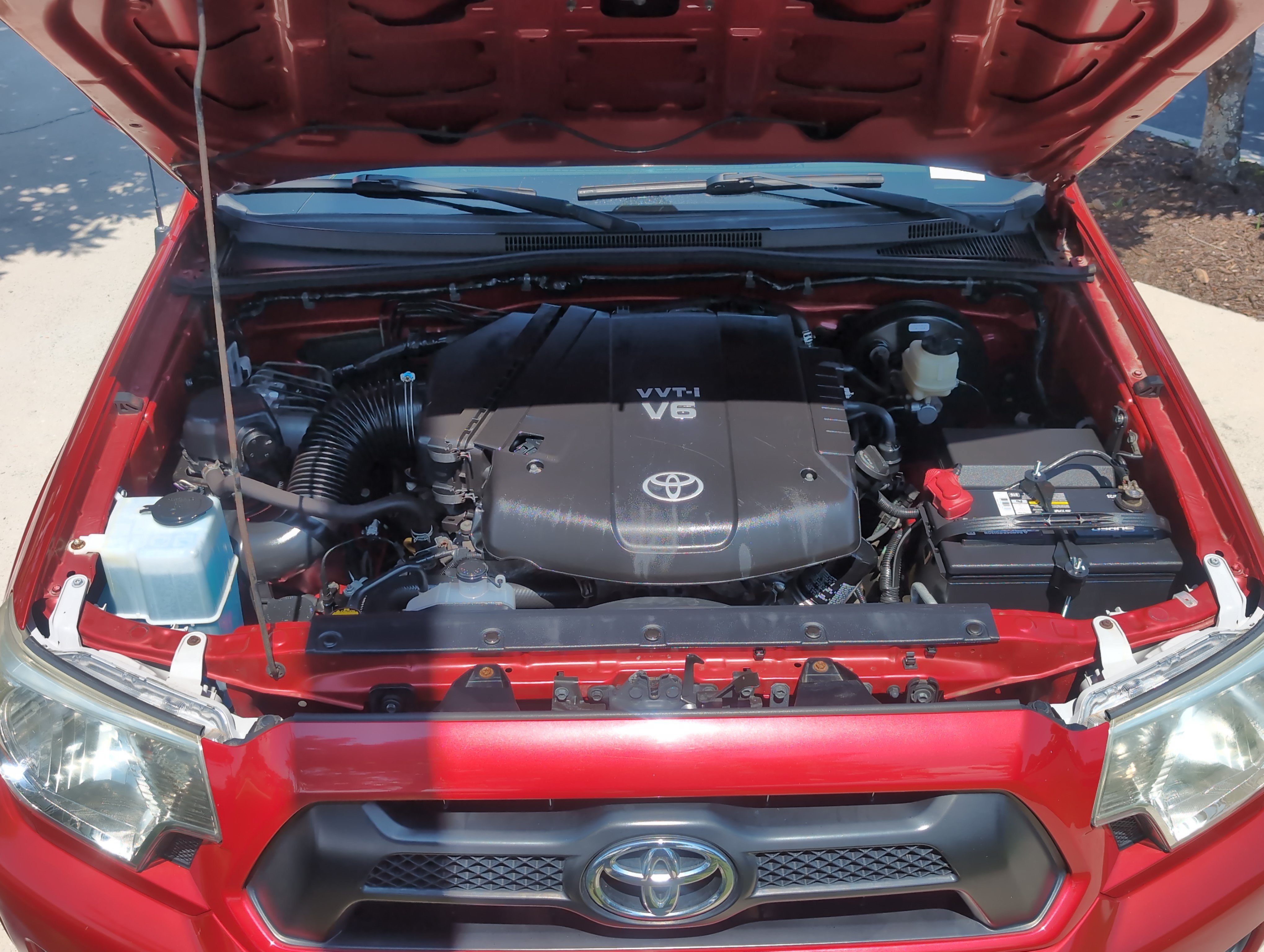 Used 2014 Toyota Tacoma 4x4 Double Cab image 32