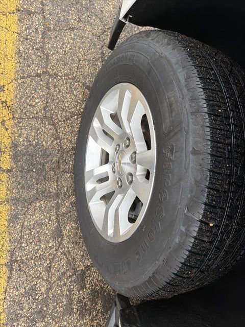 Used 2019 Chevrolet Suburban LT w/ Luxury Package image 33