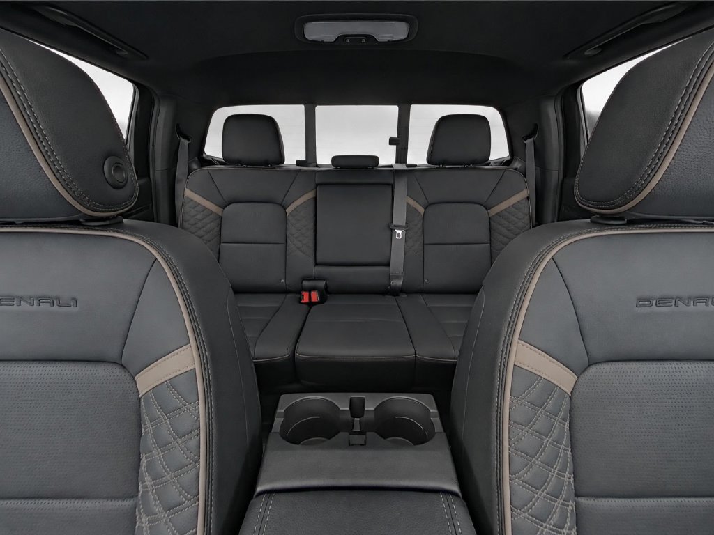New 2026 GMC Canyon Denali w/ LPO, Black Badging Package AWD/4WD image 20