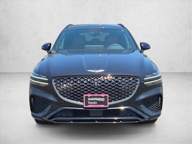 Used 2022 Genesis GV70 2.5T w/ Sport Prestige Package AWD/4WD image 2