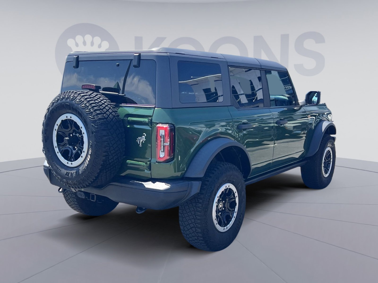 Used 2023 Ford Bronco Badlands w/ Sasquatch Package AWD/4WD image 16