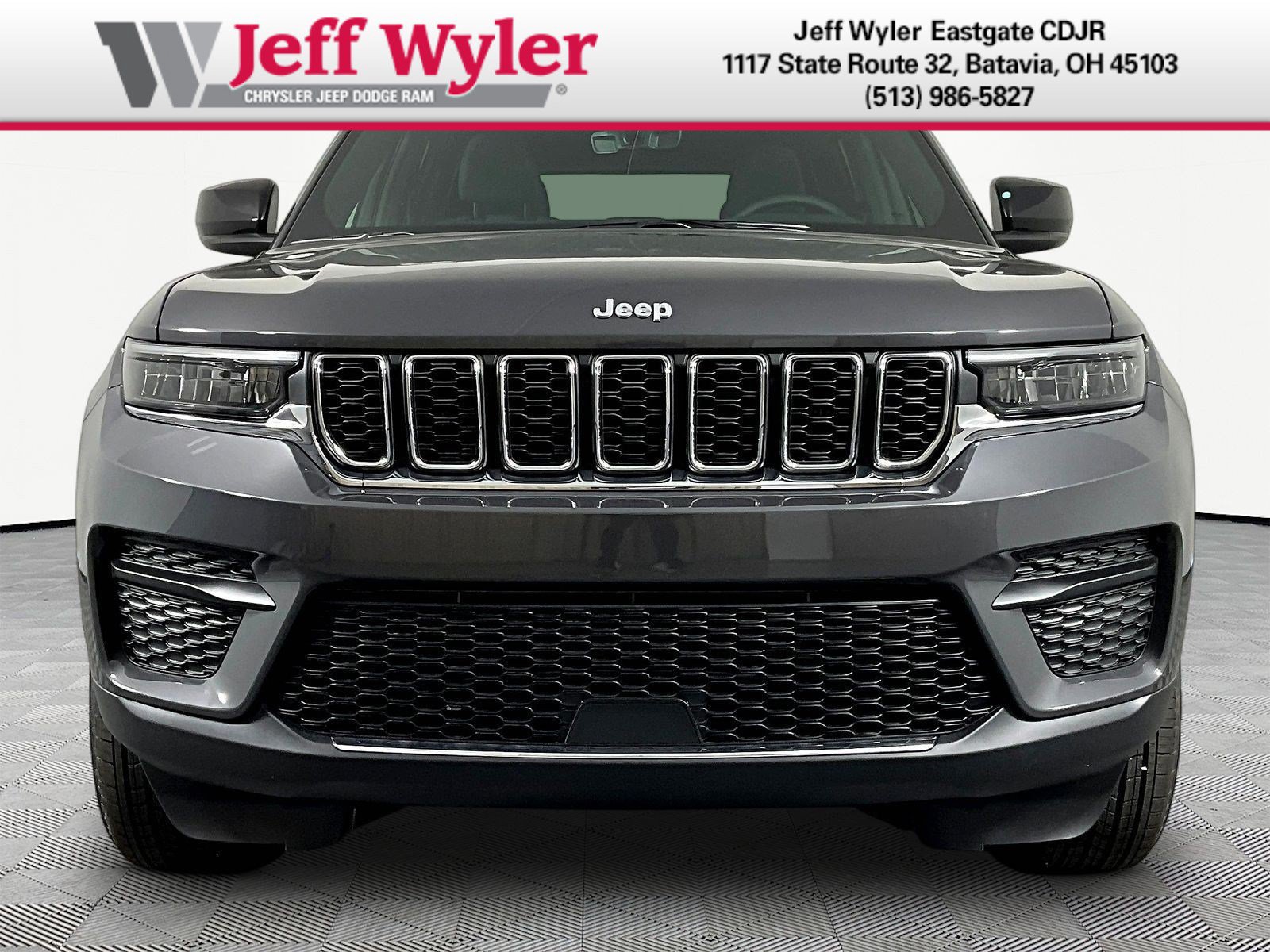 New 2026 Jeep Grand Cherokee Laredo X AWD/4WD image 2