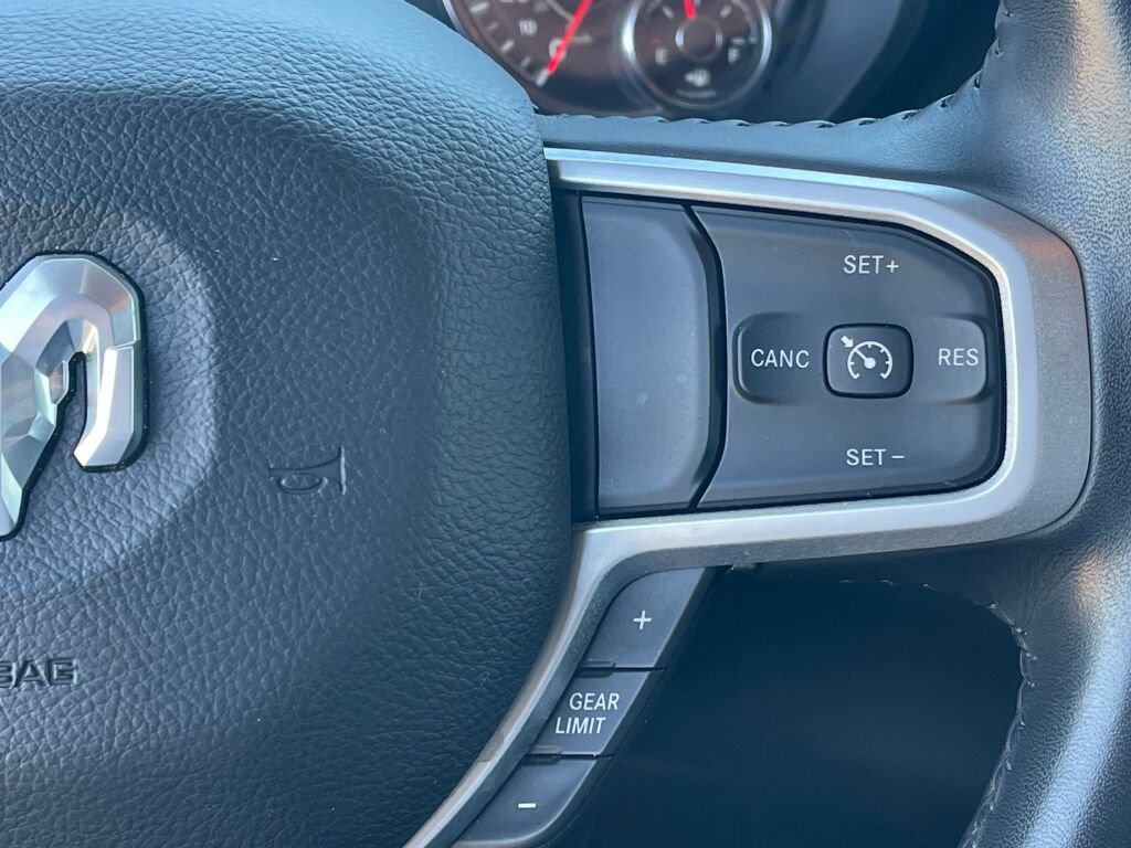 Used 2023 RAM 1500 Big Horn AWD/4WD image 18