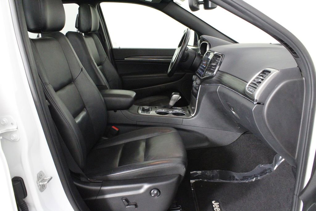 Used 2021 Jeep Grand Cherokee Limited w/ Sun & Sound Group image 16